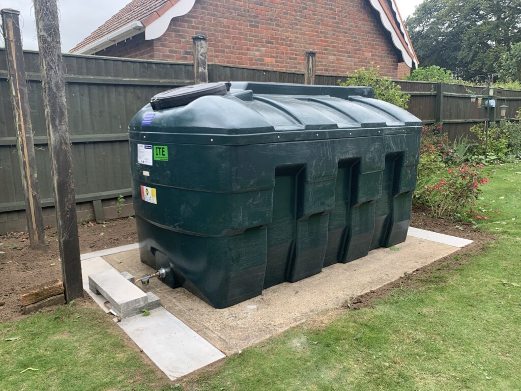 Bunded oil tank installation